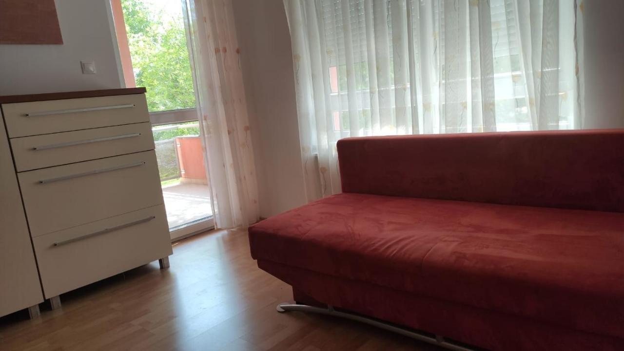Mona Apartment Bük Esterno foto